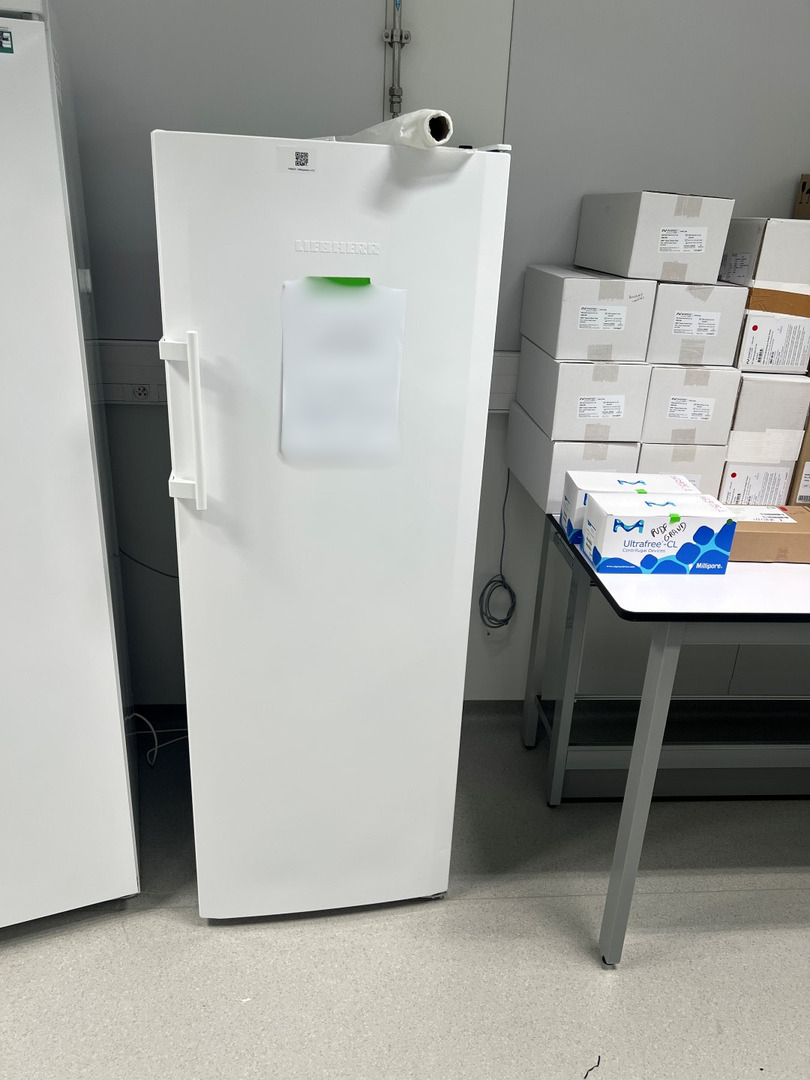 LIEBHERR K3645 - Refrigerator +5 °C